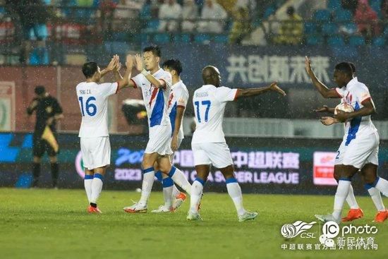 国产综合色