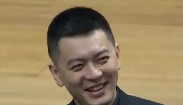 插插哦哦