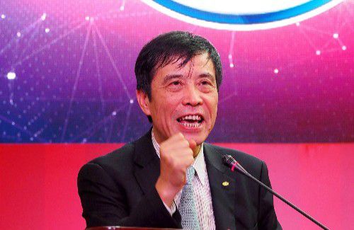 黑丝美女被c